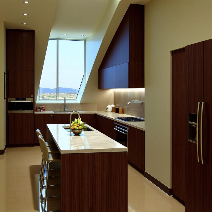 cuisine sous les combles - hauteur sous plafond